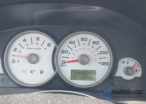 2007 Ford Escape Xls/Xls Manual z USA, uszkodzony, nr VIN 1FMYU02Z97KB80446